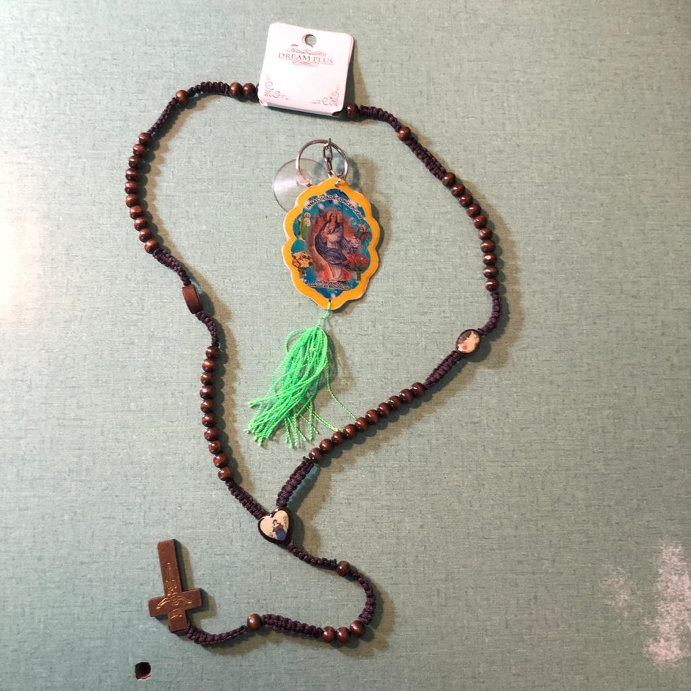 WOODEN Religious ROSARY Beads NECKLACE With WOODEN CRUCIFIX JESUS ON CROSS